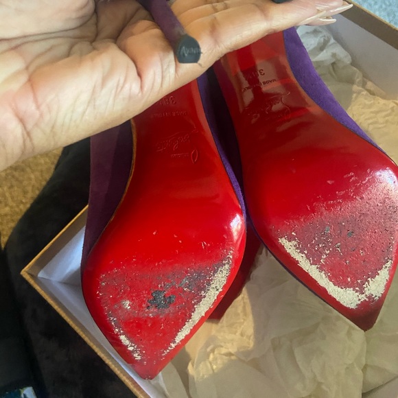 So Kate’s louboutins - Picture 3 of 4